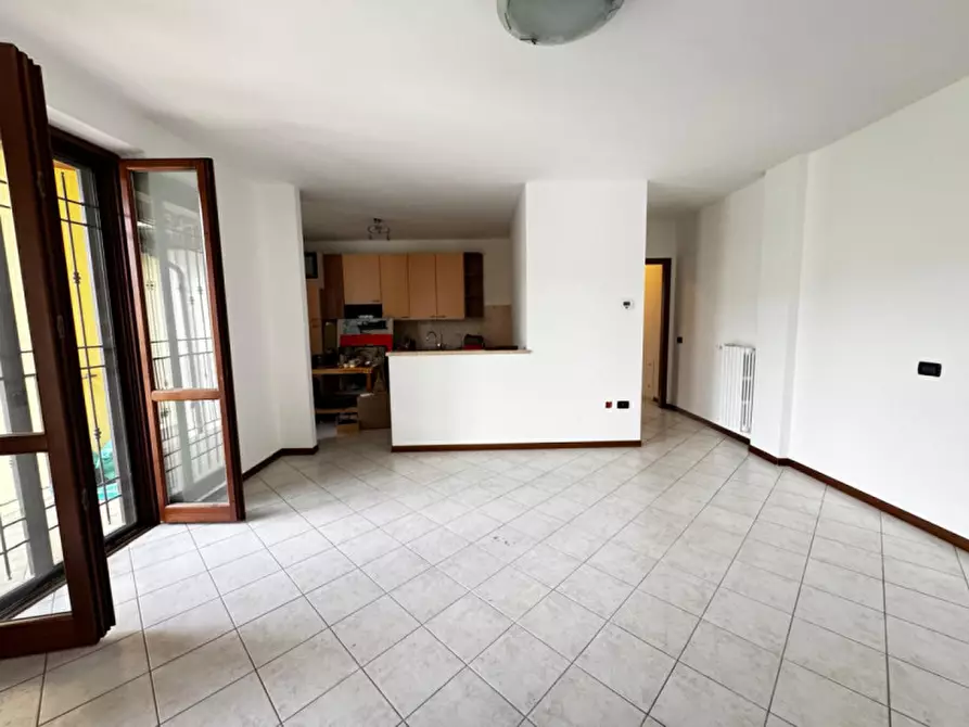 Immagine 10 di Appartamento in vendita  in Via Guglielmo Marconi 166 a Montichiari