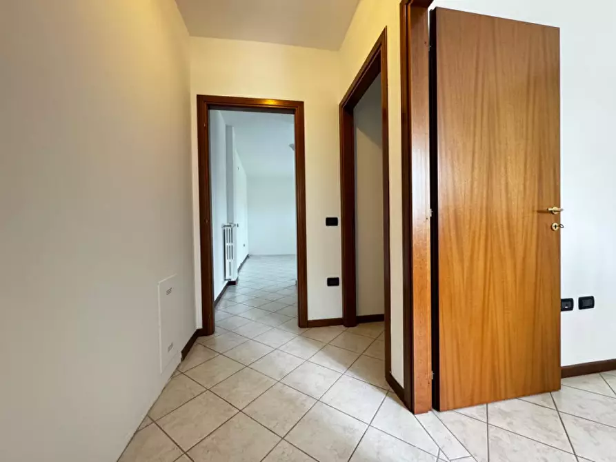 Immagine 15 di Appartamento in vendita  in Via Guglielmo Marconi 166 a Montichiari