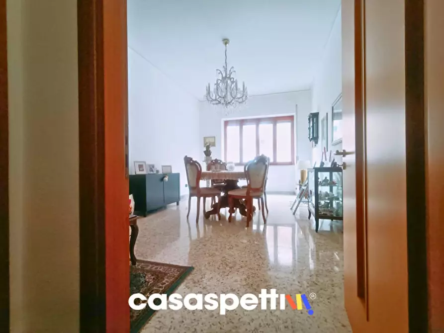 Immagine 5 di Appartamento in vendita  in Via Antonio Barone, 12 a Salerno
