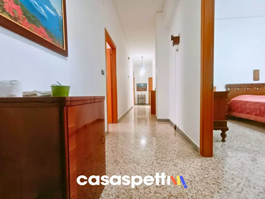 Immagine 14 di Appartamento in vendita  in Via Antonio Barone, 12 a Salerno