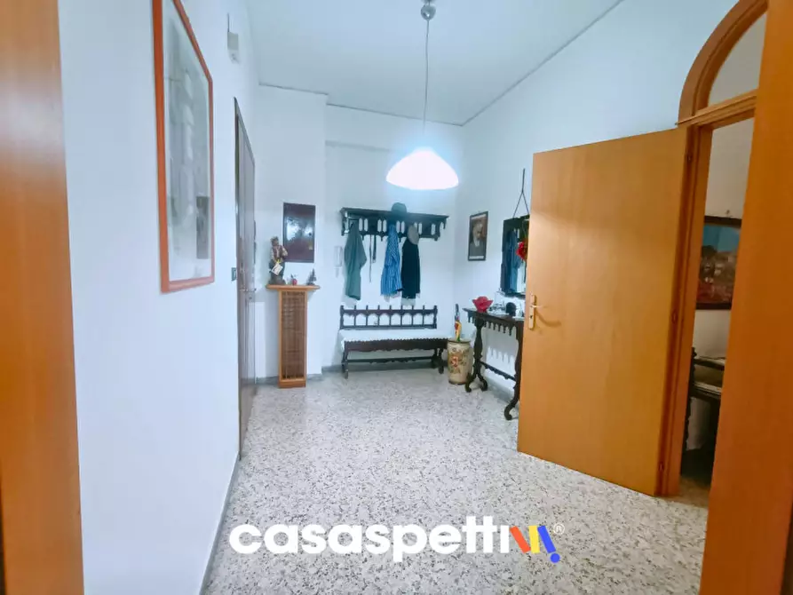 Immagine 17 di Appartamento in vendita  in Via Antonio Barone, 12 a Salerno