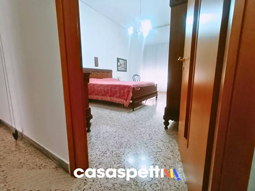 Immagine 19 di Appartamento in vendita  in Via Antonio Barone, 12 a Salerno