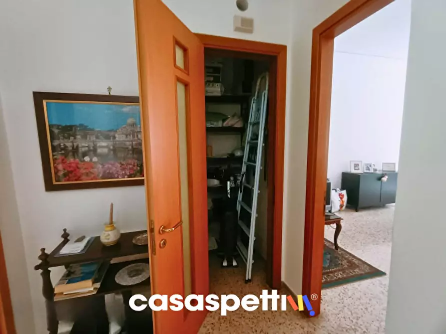 Immagine 33 di Appartamento in vendita  in Via Antonio Barone, 12 a Salerno