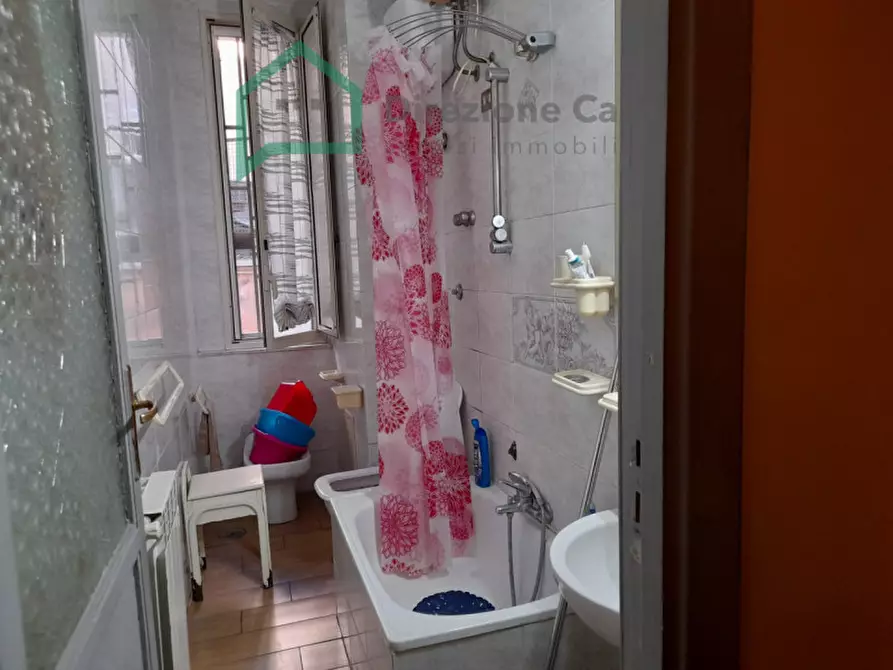 Immagine 4 di Camera in affitto  in VIA ARENACCIA, 26 a Napoli