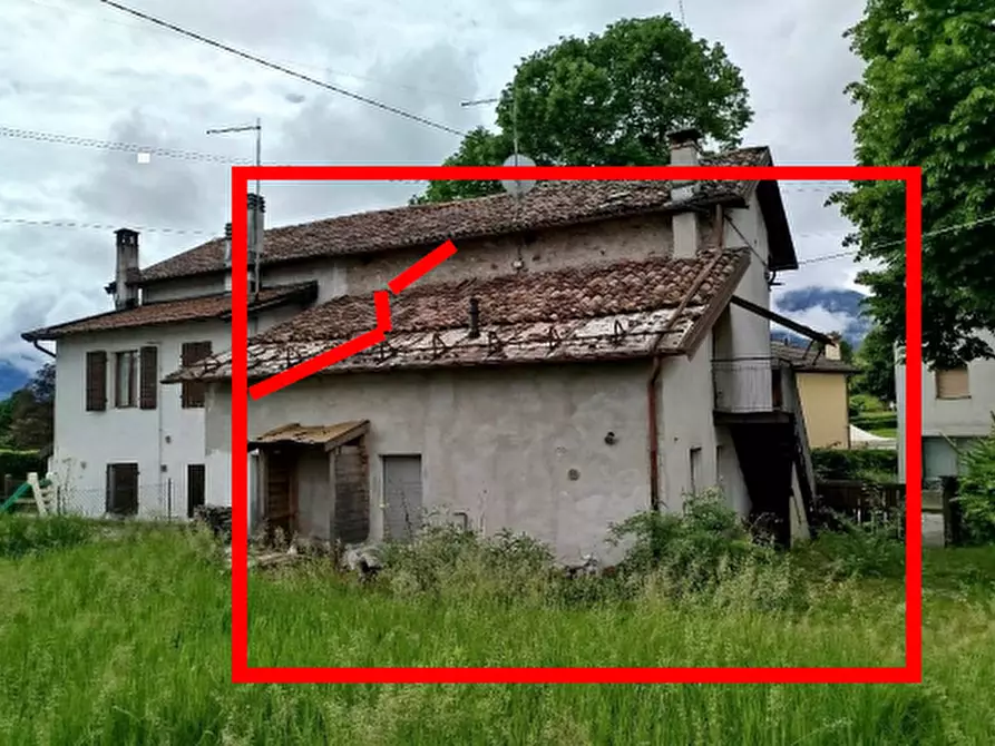 Immagine 2 di Casa bifamiliare in vendita  in Viale Pedavena, 50 a Feltre