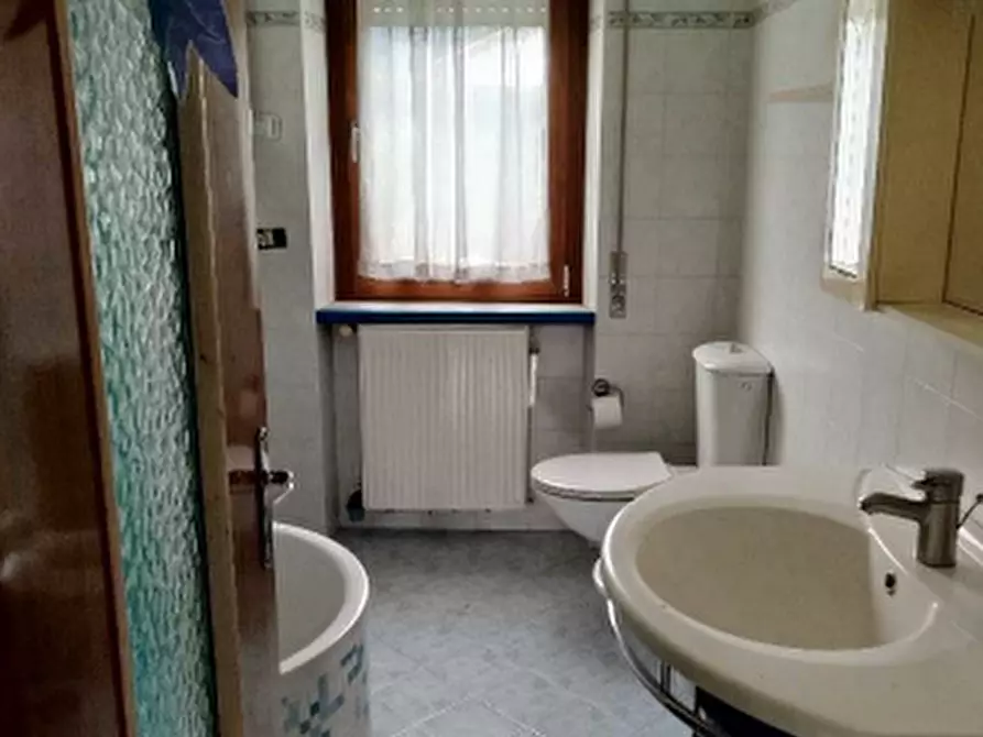 Immagine 7 di Casa bifamiliare in vendita  in Viale Pedavena, 50 a Feltre