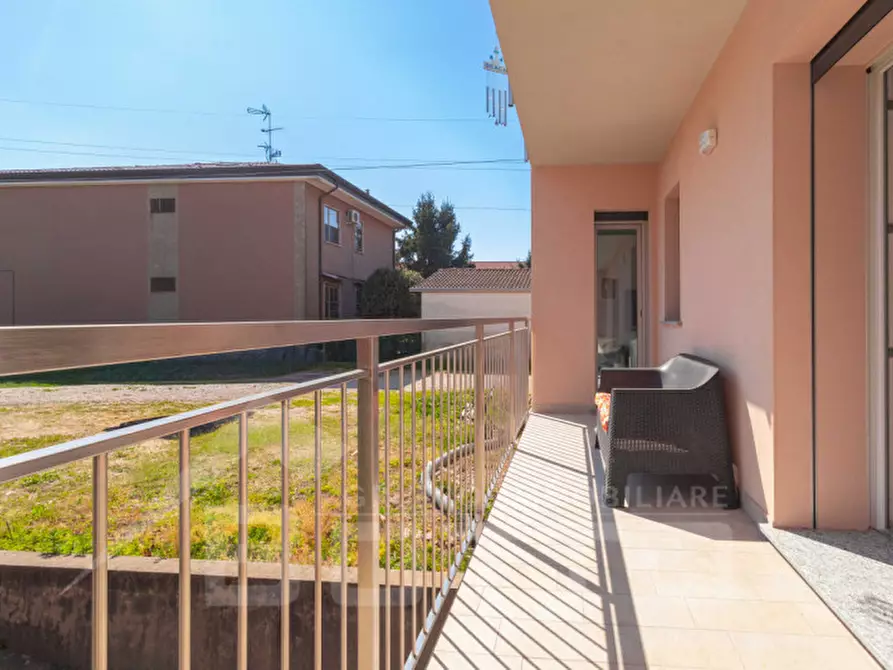 Immagine 14 di Casa bifamiliare in vendita  in Via Raffaello Sanzio 17 a Bellinzago Novarese