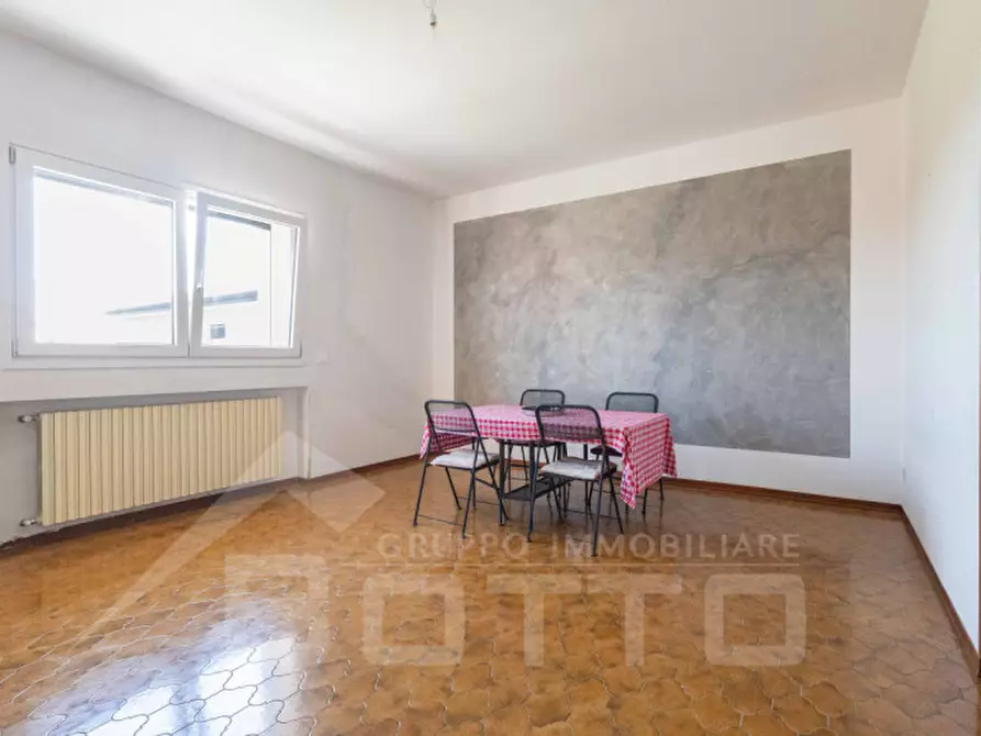 Immagine 24 di Casa bifamiliare in vendita  in Via Raffaello Sanzio 17 a Bellinzago Novarese