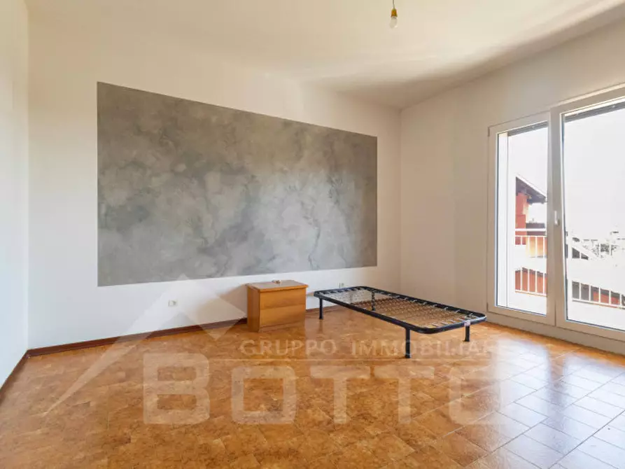 Immagine 33 di Casa bifamiliare in vendita  in Via Raffaello Sanzio 17 a Bellinzago Novarese