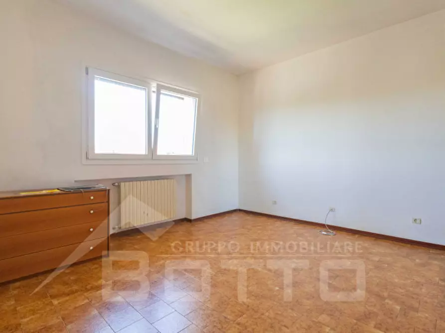Immagine 35 di Casa bifamiliare in vendita  in Via Raffaello Sanzio 17 a Bellinzago Novarese