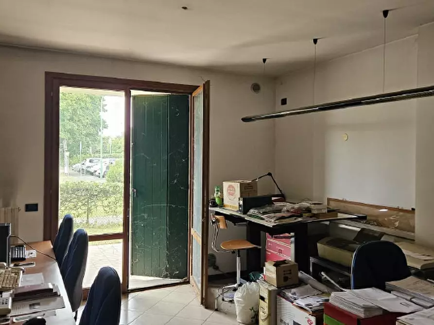 Immagine 8 di Ufficio in vendita  in Via Eugenio Montale a Pianiga