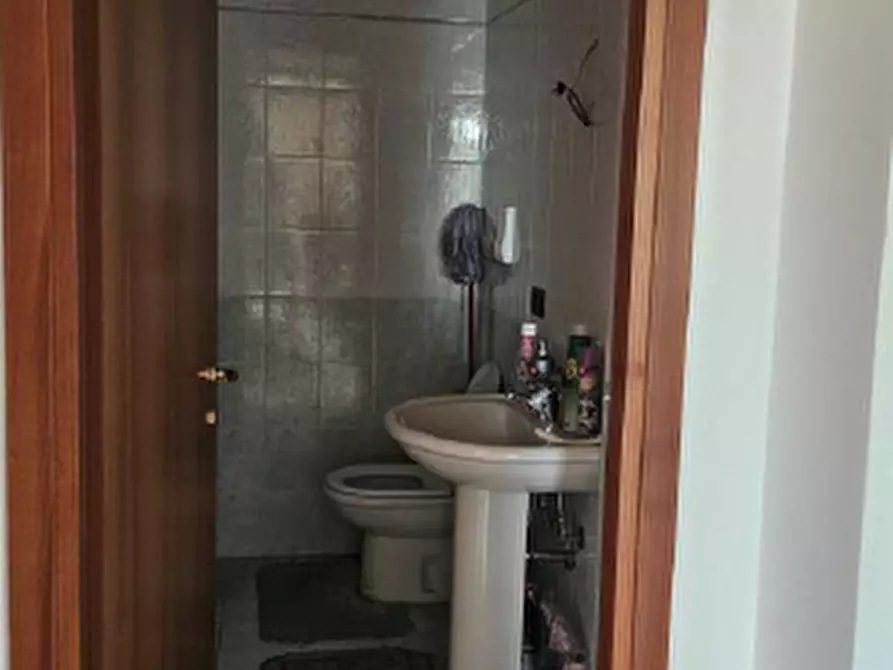 Immagine 9 di Ufficio in vendita  in Via Eugenio Montale a Pianiga