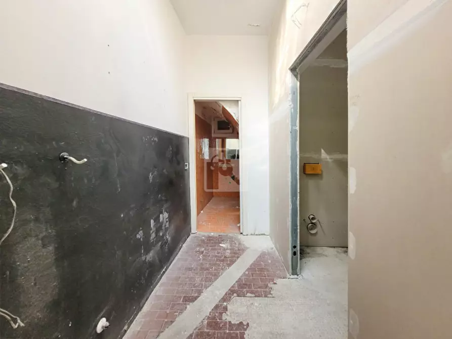 Immagine 11 di Appartamento in vendita  in Via Pasubio a Arco