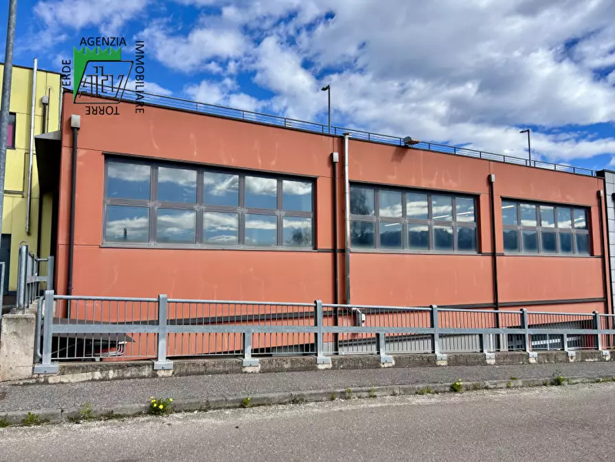 Immagine 21 di Capannone industriale in vendita  a Cles