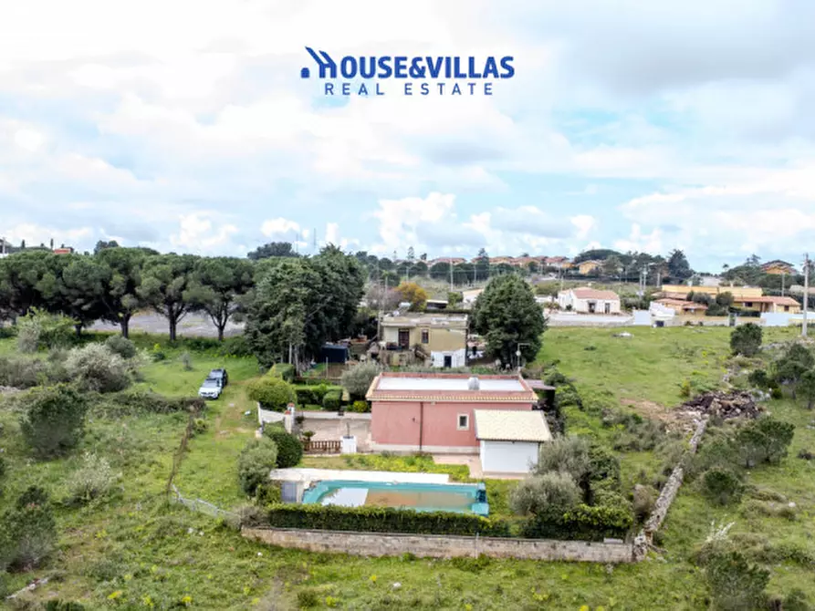 Immagine 3 di Villa in vendita  in contrada montagna a Avola