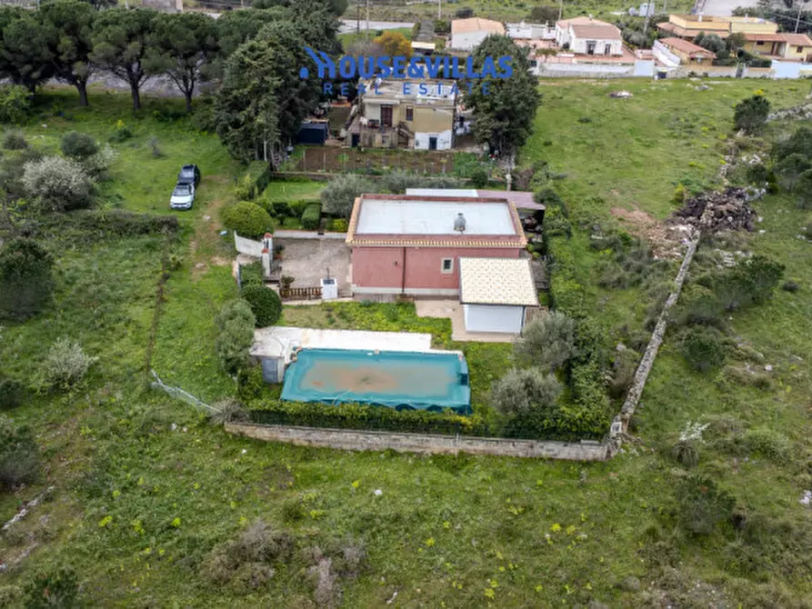 Immagine 4 di Villa in vendita  in contrada montagna a Avola