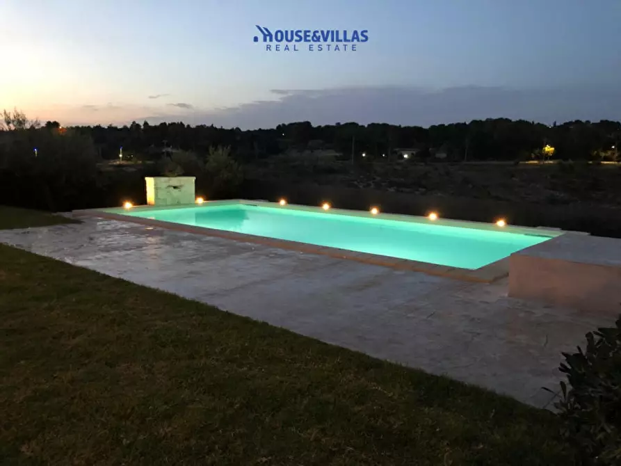 Immagine 10 di Villa in vendita  in contrada montagna a Avola