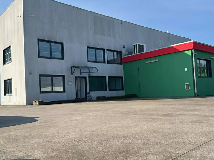 Immagine 2 di Capannone industriale in vendita  in Viale dell'industria a Belfiore