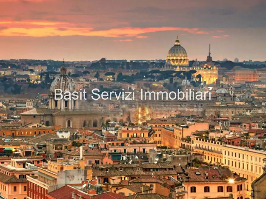 Immagine 6 di Appartamento in vendita  in Viale Vaticano a Roma