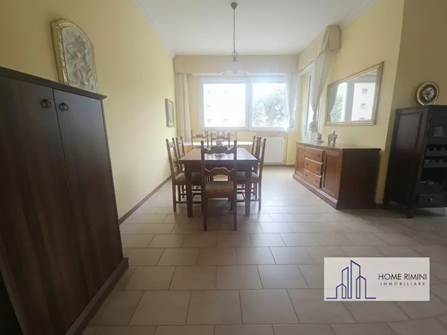 Immagine 1 di Appartamento in affitto  a Rimini