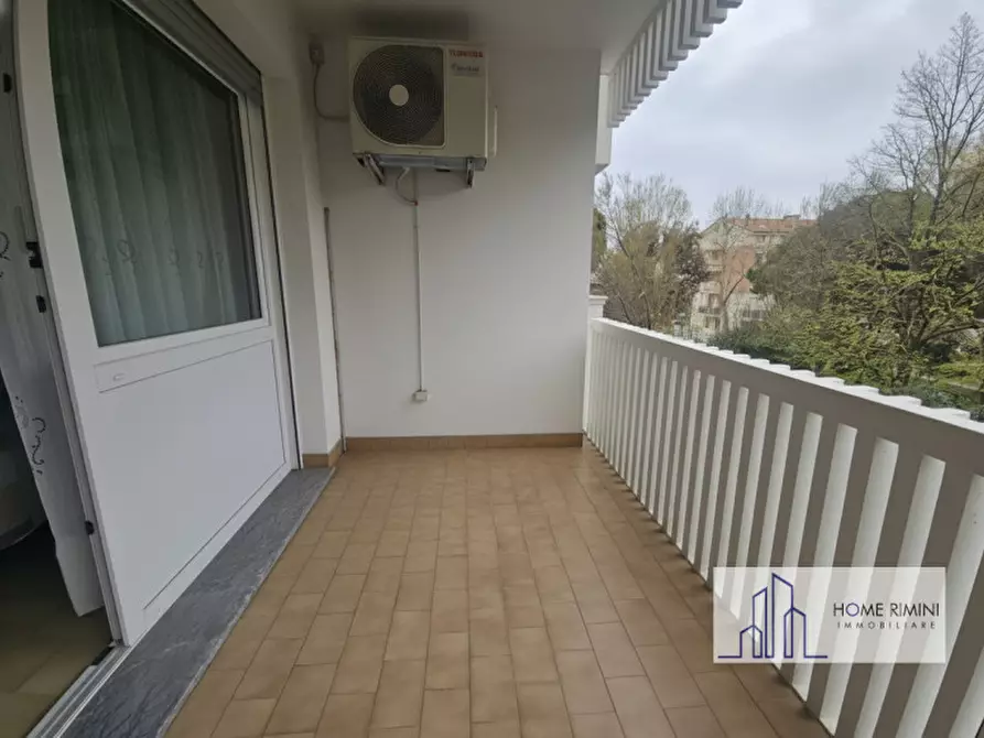 Immagine 37 di Appartamento in affitto  a Rimini