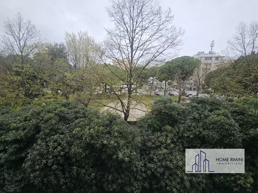 Immagine 41 di Appartamento in affitto  a Rimini