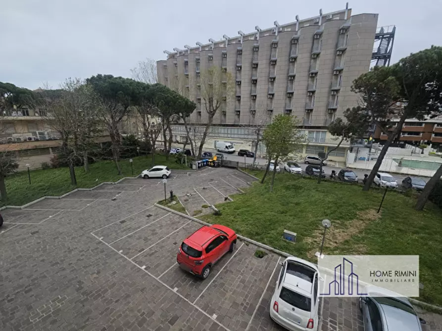 Immagine 46 di Appartamento in affitto  a Rimini