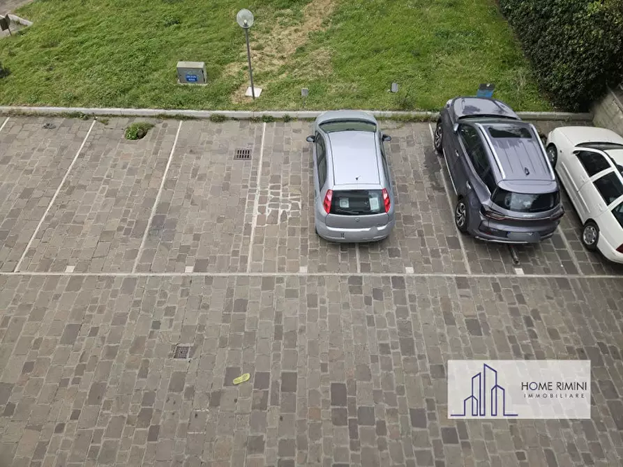 Immagine 47 di Appartamento in affitto  a Rimini