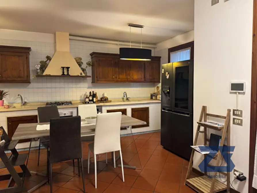 Immagine 1 di Villetta a schiera in vendita  in Via Federico Piruli a Castelfranco Veneto