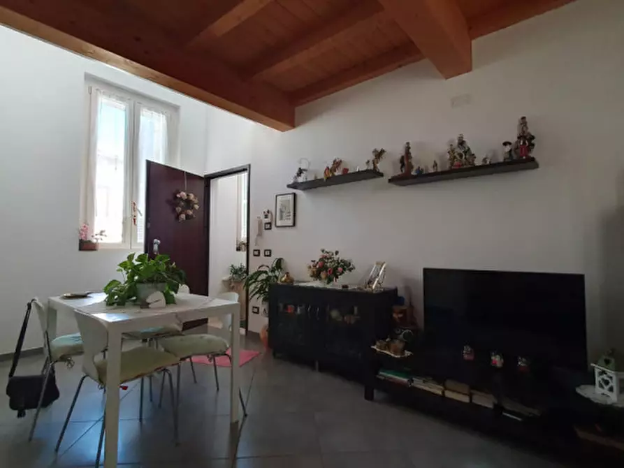 Immagine 5 di Appartamento in vendita  in Via Volturno a Mirandola