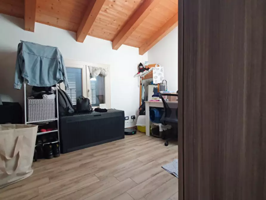 Immagine 24 di Appartamento in vendita  in Via Volturno a Mirandola