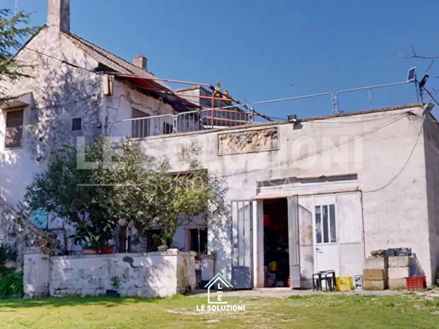 Immagine 1 di Casa trifamiliare in vendita  in strada comunale regio 30 a Castellana Grotte