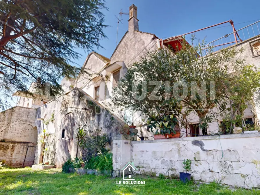 Immagine 2 di Casa trifamiliare in vendita  in strada comunale regio 30 a Castellana Grotte