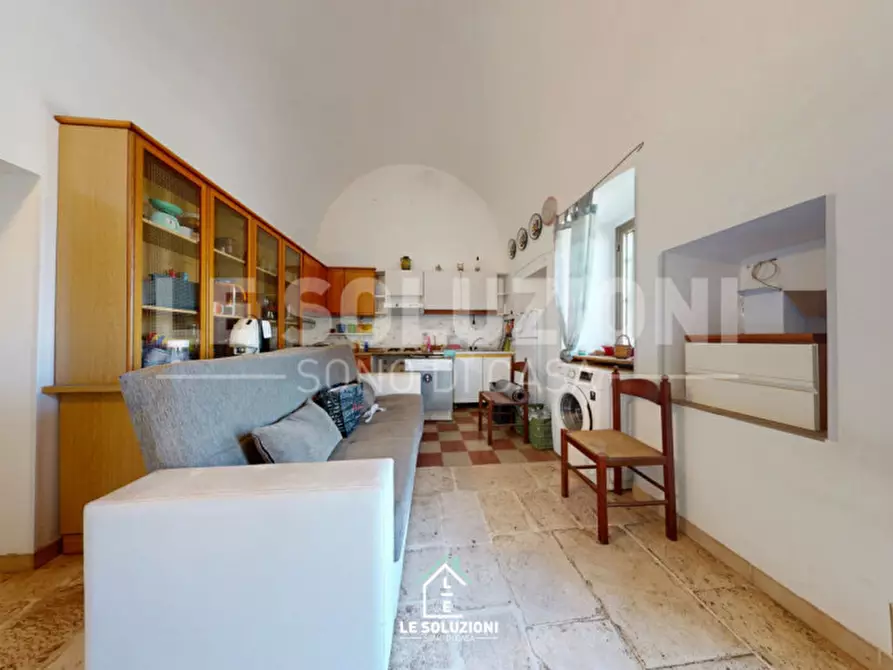 Immagine 7 di Casa trifamiliare in vendita  in strada comunale regio 30 a Castellana Grotte