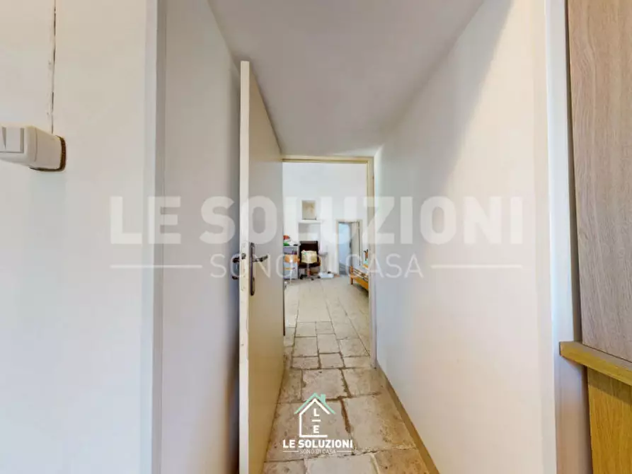 Immagine 9 di Casa trifamiliare in vendita  in strada comunale regio 30 a Castellana Grotte
