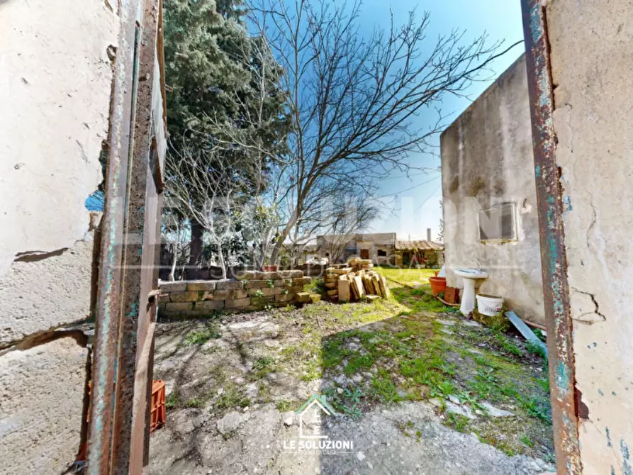 Immagine 36 di Casa trifamiliare in vendita  in strada comunale regio 30 a Castellana Grotte
