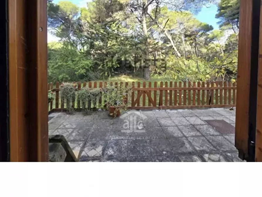 Immagine 6 di Villa in vendita  in San Cataldo a Vernole