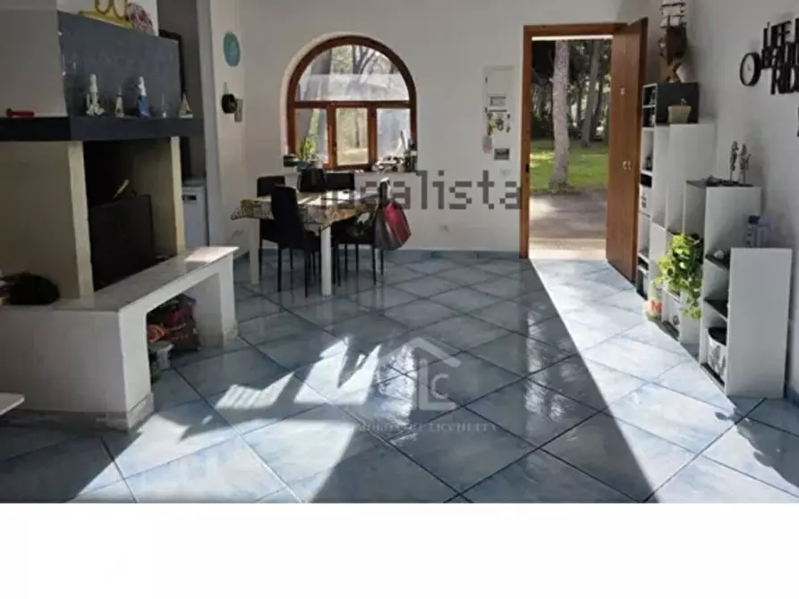 Immagine 9 di Villa in vendita  in San Cataldo a Vernole