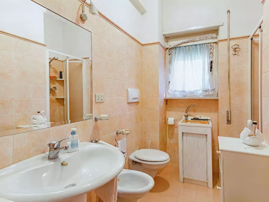 Immagine 5 di Appartamento in vendita  in Largo Paolo Panelli, Roma RM, Italia a Roma