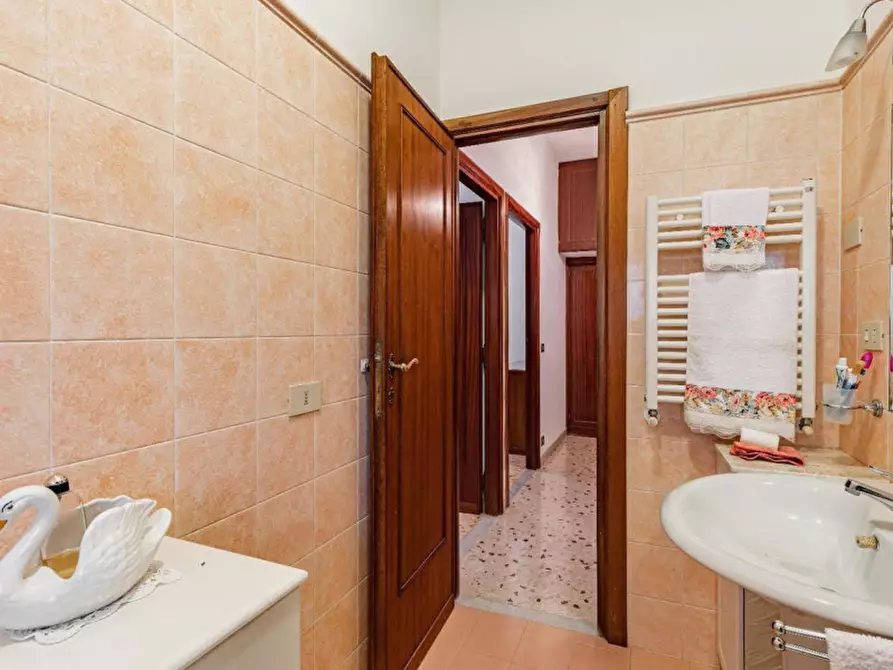 Immagine 6 di Appartamento in vendita  in Largo Paolo Panelli, Roma RM, Italia a Roma