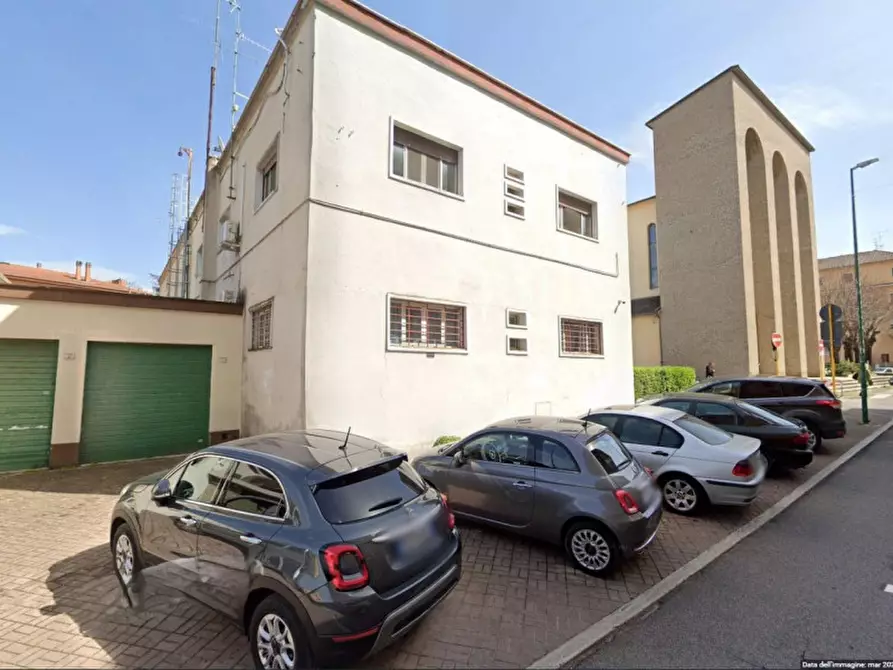 Immagine 2 di Palazzo in vendita  in Via 1° Maggio, 2, 00034 Colleferro RM, Italia a Colleferro