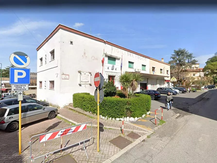 Immagine 1 di Palazzo in vendita  in Via 1° Maggio, 2, 00034 Colleferro RM, Italia a Colleferro