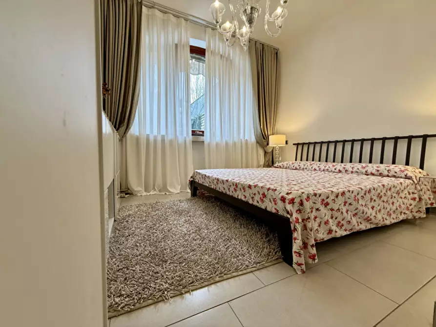 Immagine 11 di Appartamento in affitto  in via Mondragon di sopra 8 a Lazise