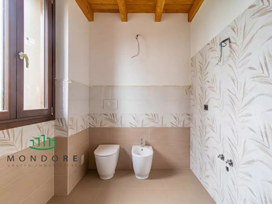 Immagine 18 di Villa in vendita  in Via Nazionale a Pianoro