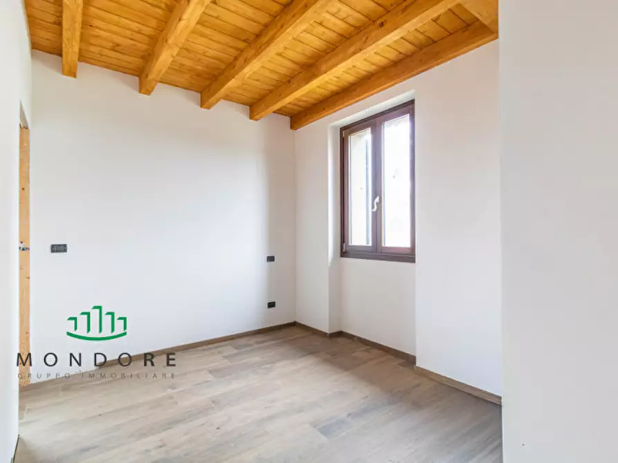 Immagine 25 di Villa in vendita  in Via Nazionale a Pianoro