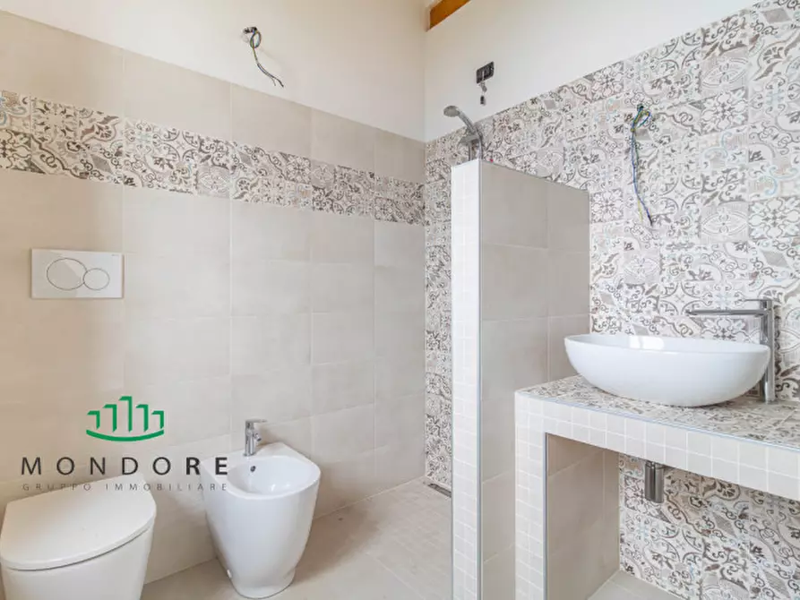 Immagine 34 di Villa in vendita  in Via Nazionale a Pianoro