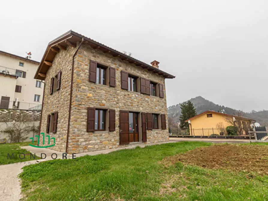 Immagine 36 di Villa in vendita  in Via Nazionale a Pianoro