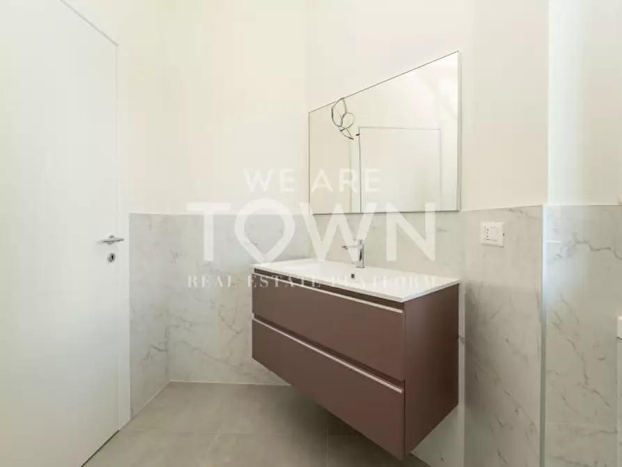 Immagine 34 di Appartamento in affitto  in Via Giacomo Leopardi 1 a Milano