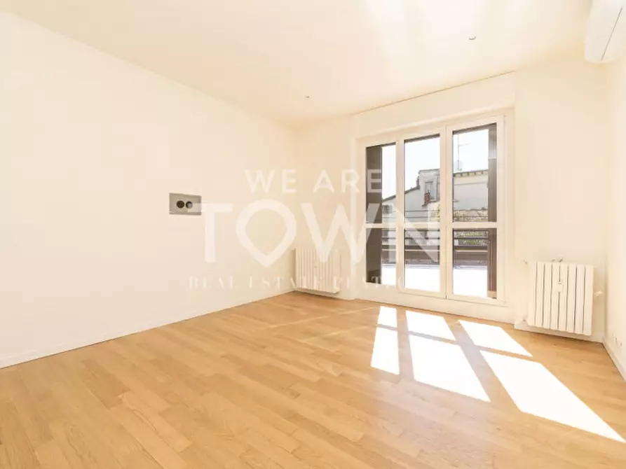 Immagine 35 di Appartamento in affitto  in Via Giacomo Leopardi 1 a Milano
