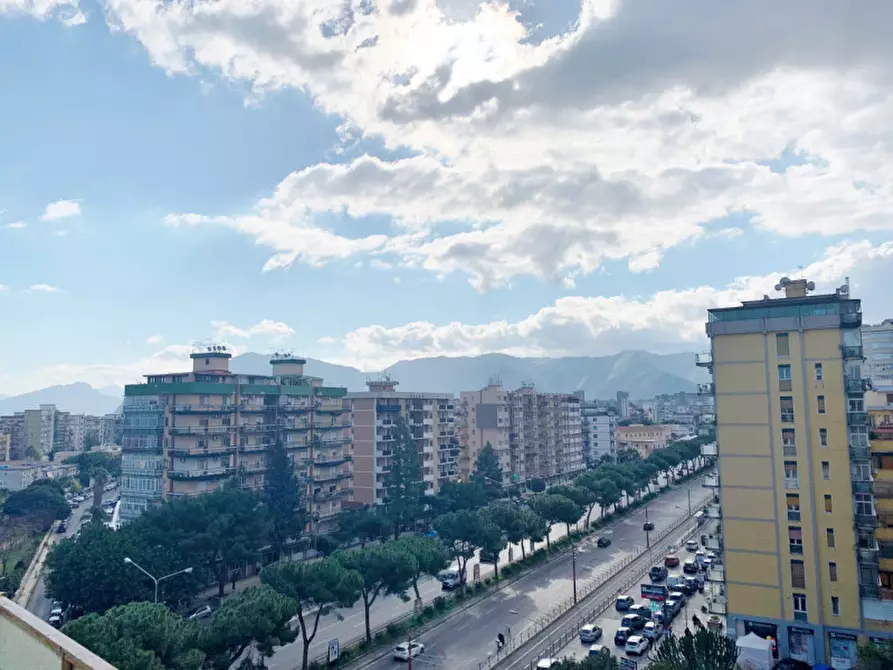 Immagine 11 di Appartamento in vendita  in Viale Regione Siciliana Nord Ovest 2396 a Palermo